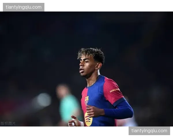 亚马尔伤愈归队表现亮眼 巴萨年轻球员担纲重任 亚马尔伤愈归队表现亮眼 巴萨年轻球员担纲重任